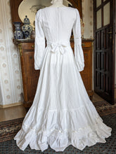 Load image into Gallery viewer, Aurelia dress
