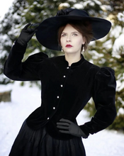 Load image into Gallery viewer, Victorian Jacket  Velvet
